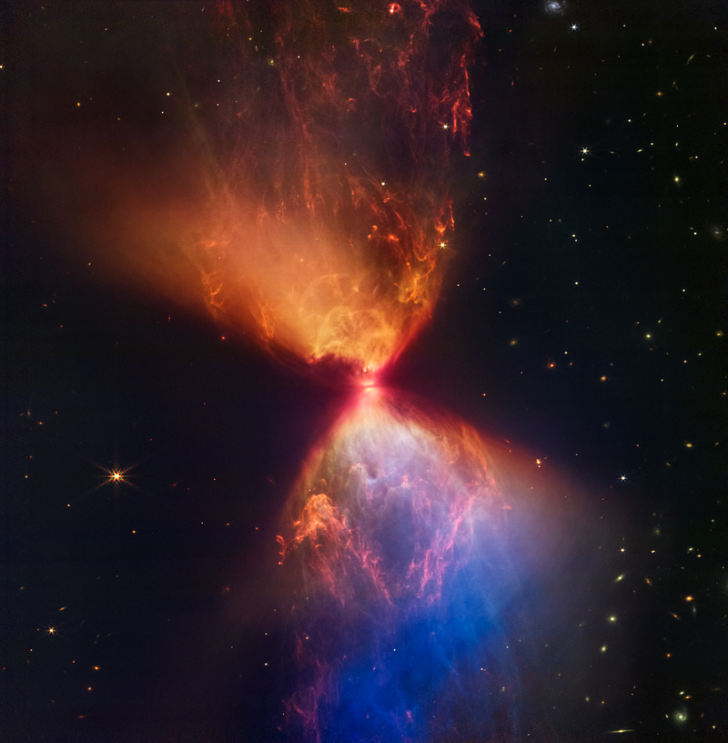 Newborn star in the hourglass-shaped nebula